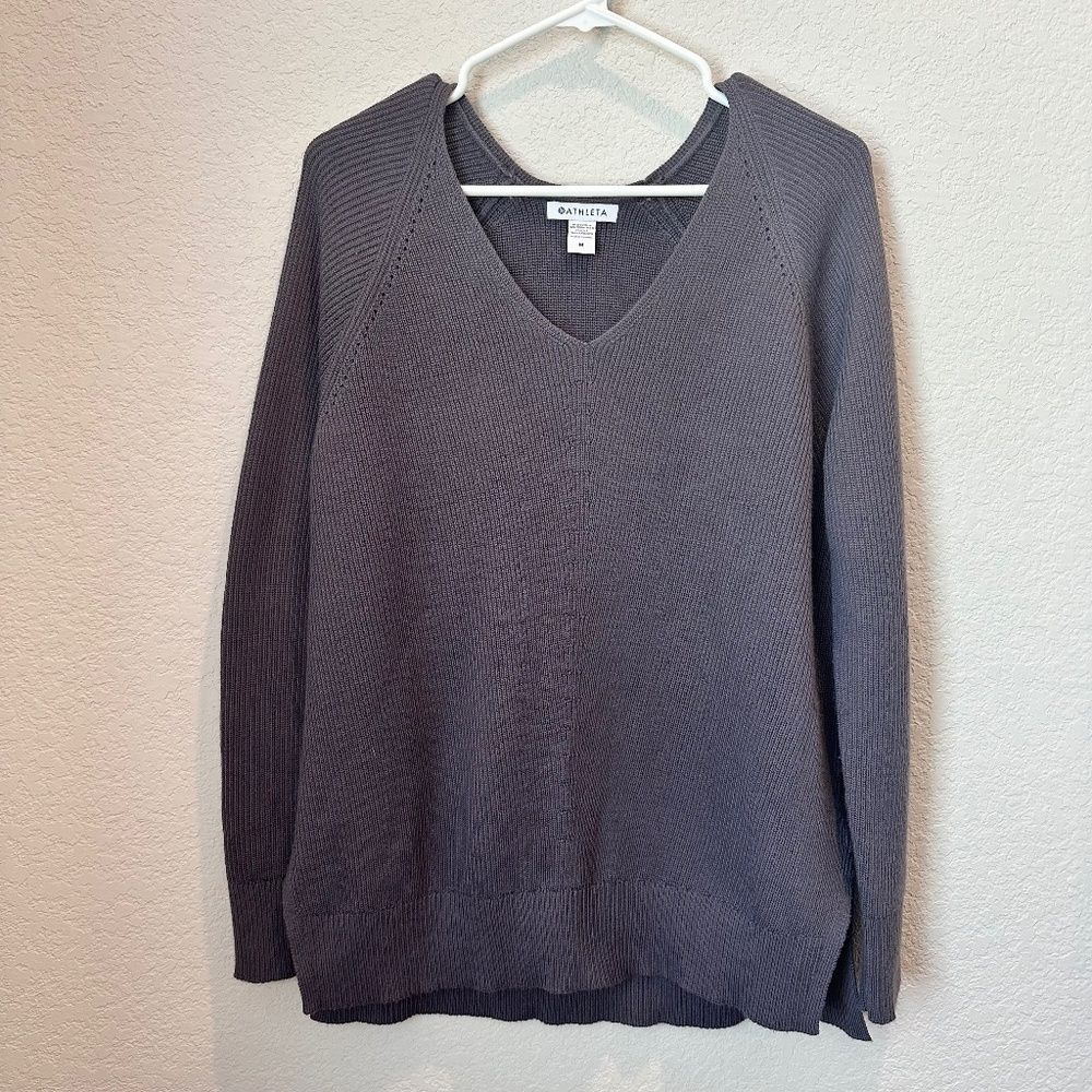 Athleta Purple Merino Wool Blend V-Neck Loose Fitting Sweater - Size M - EUC
